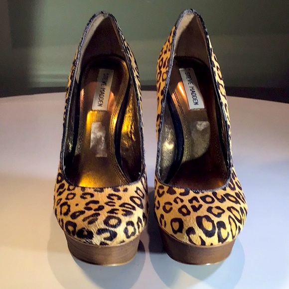 STEVE MADDEN PAMMY WOMANS PLATFORM WEDGE LEOPARD PRINT SIZE 8 - Picture 3 of 5